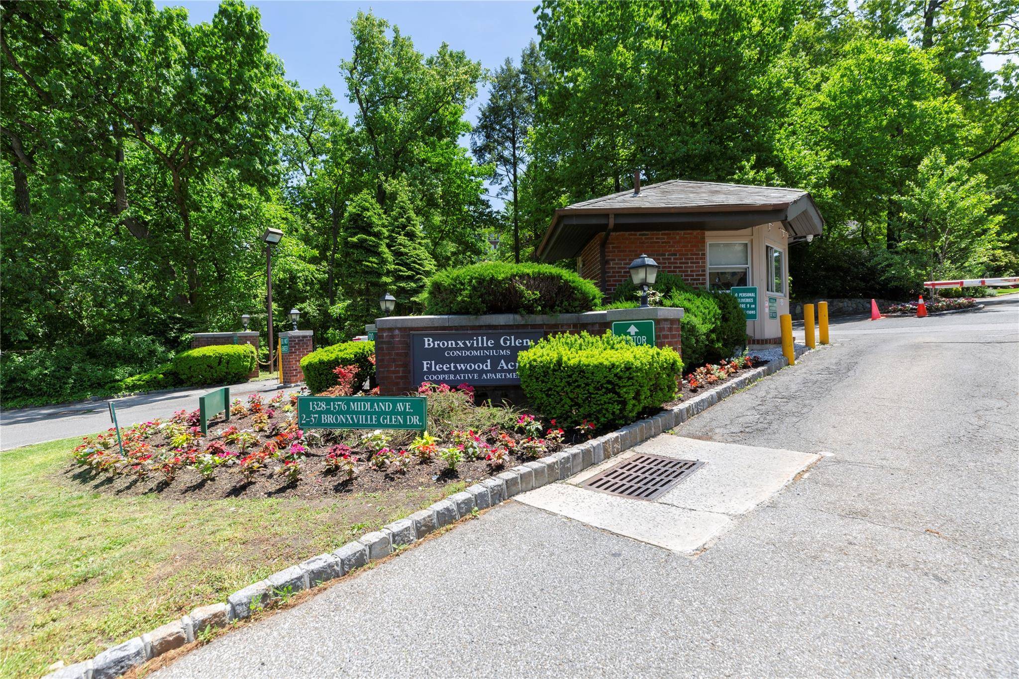 Welcome to Bronxville Glen North !
