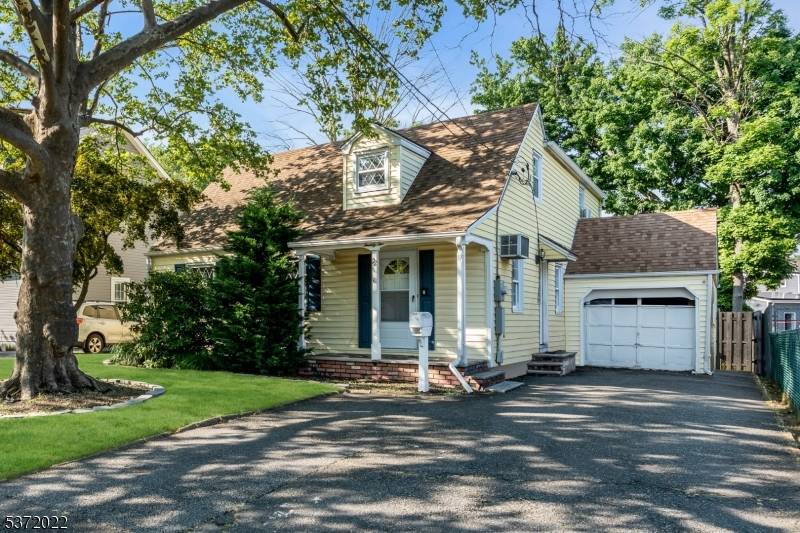 Sunset Dr Clark Twp. New Jersey Single-Family