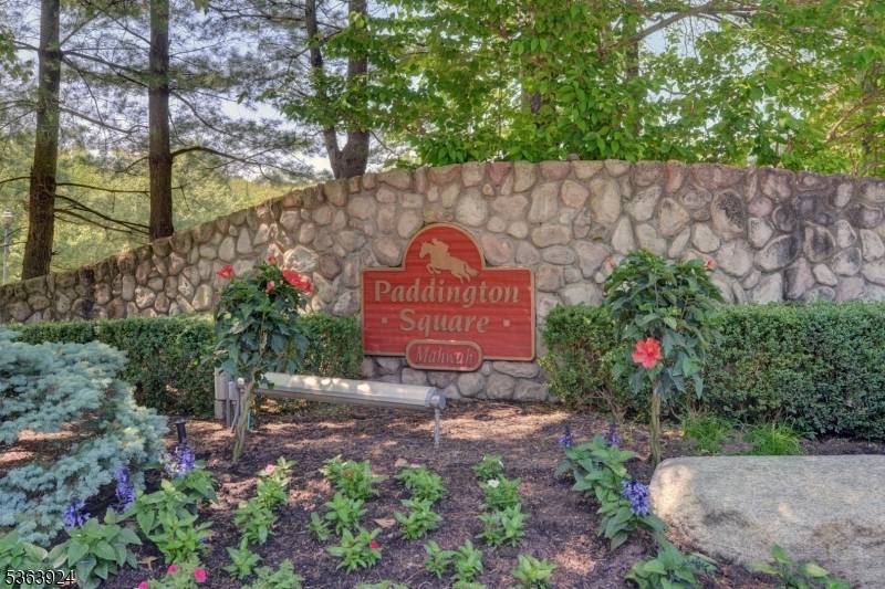 Welcome Home to this beautifully updated 2 bed 2 bath 1st floor, corner end unit condo.