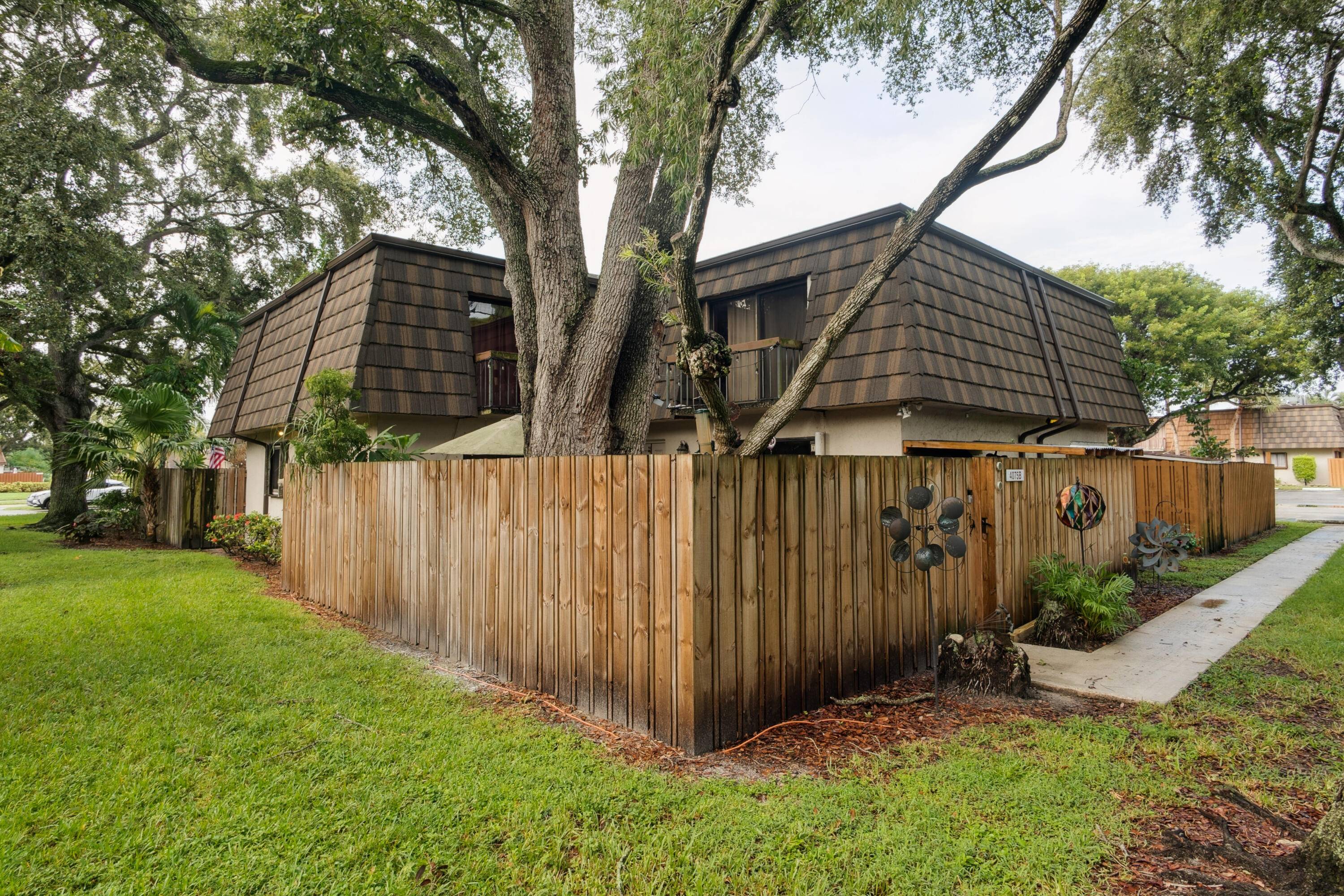 Run, don't walk, to this incredible value in Lake Colony !
