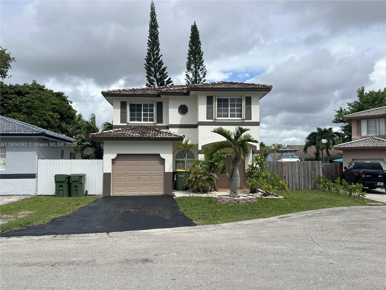 Single Family 3 bedroom 2 bath 2 story home with one car garage.