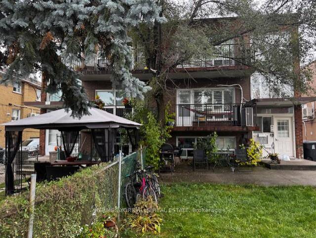 Now renovated, Spacious, bright 3 bedroom, 2 bath unit, top floor of triplex apartment in Toronto's Yorkdale Glen neighbourhood just short walk from Lawrence West Station Marlee bus stop.