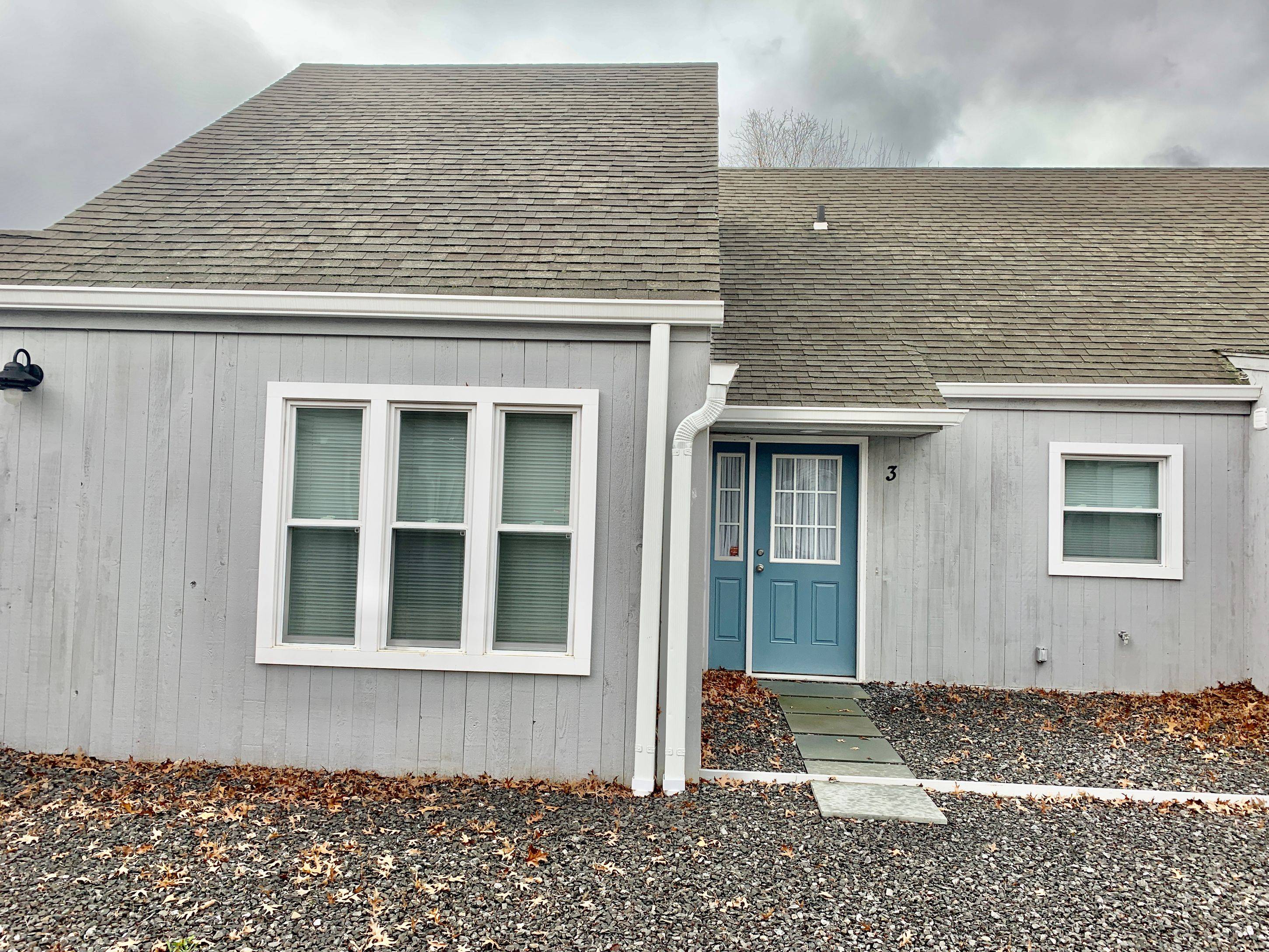 2 bedroom Apartment in Greenport