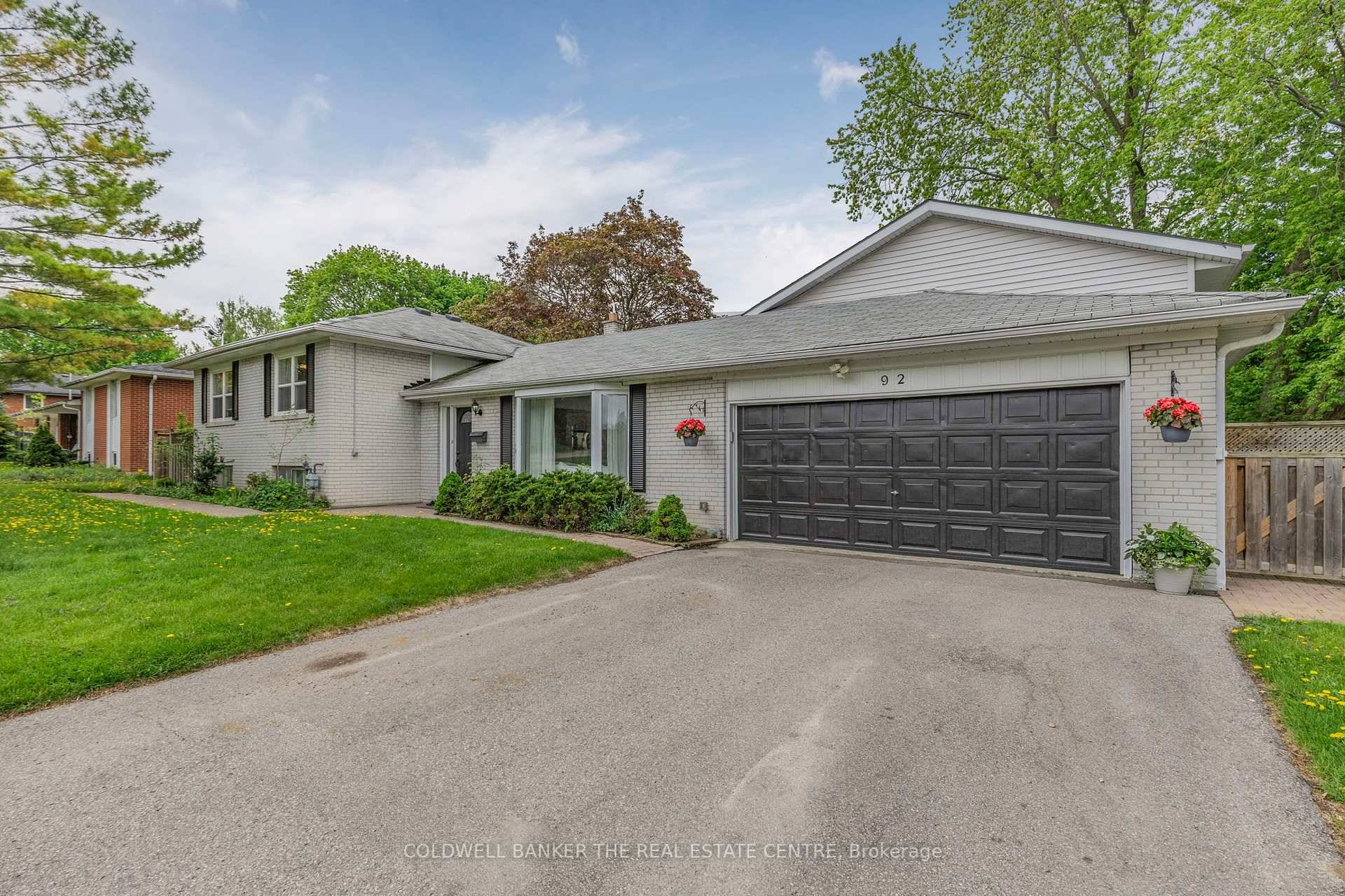 One of a Kind Opportunity in Newmarket !