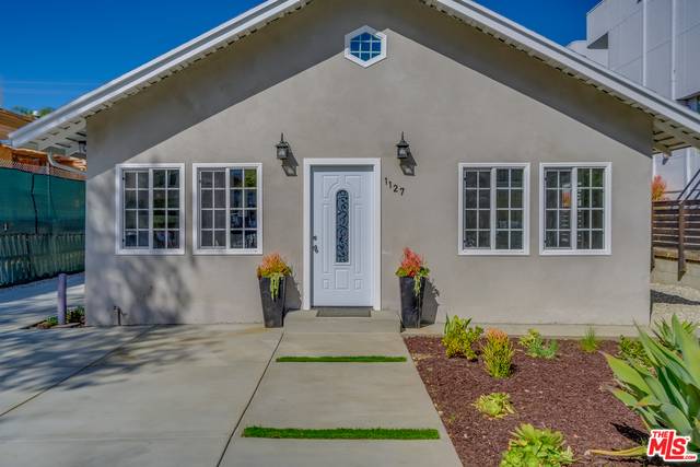 1127  N Formosa Ave 3BR Hollywood Hills East La