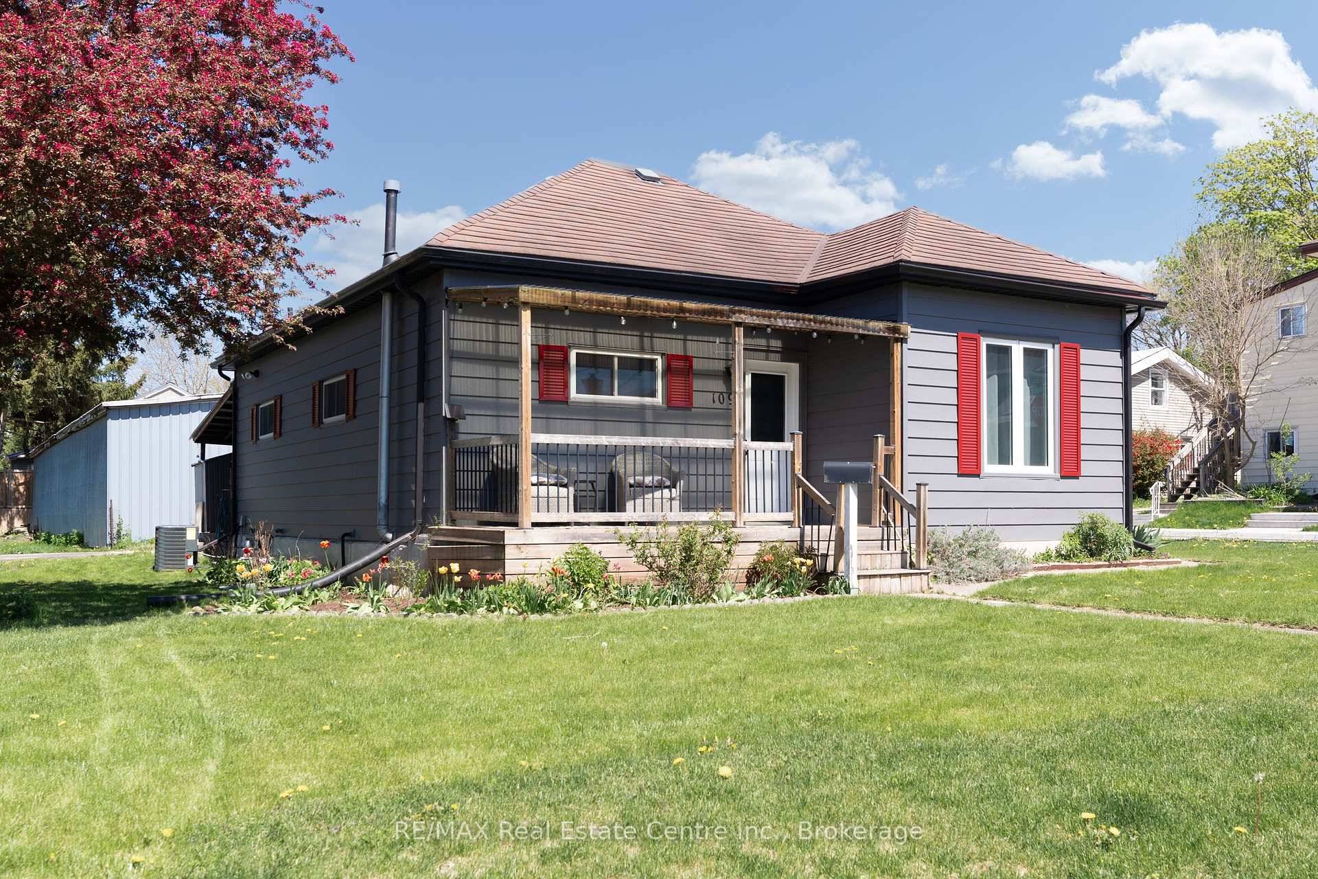 Attention first time home buyers, investors, or down sizers !