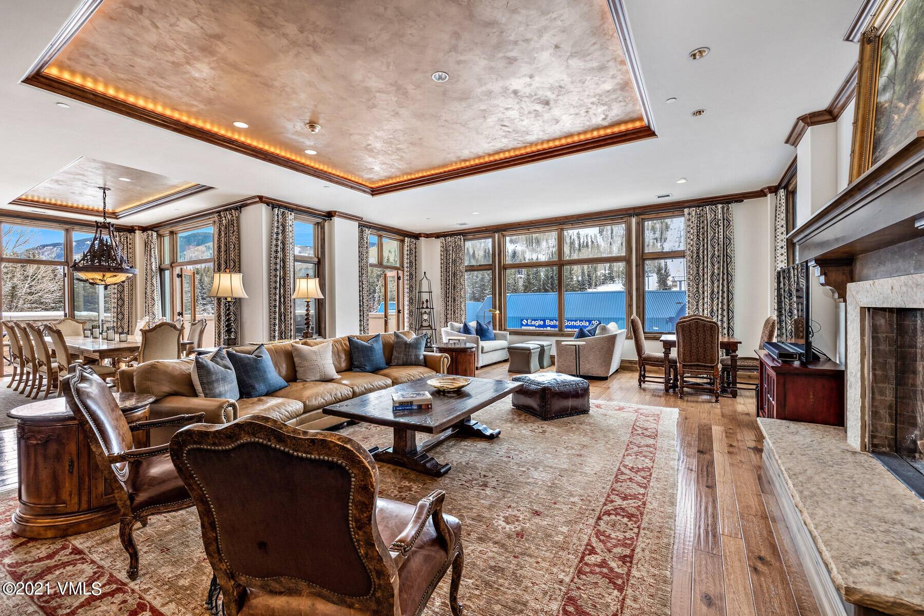 Welcome to the crown jewel within The Arrabelle at Vail Square, Residence 282 The ultimate luxury ski residence !