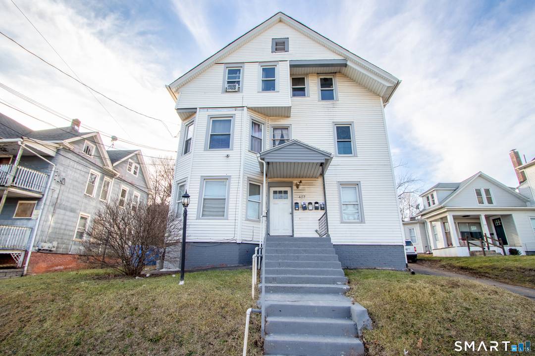 Investors and owner occupants, don't miss this prime 3 unit multifamily on East St in New Britain.