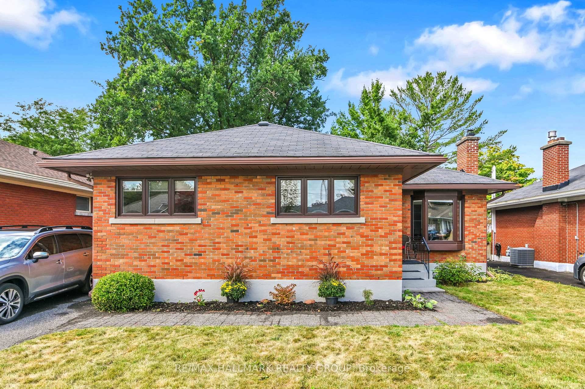 Charming Brick Bungalow in Belair Park A True Family Gem !