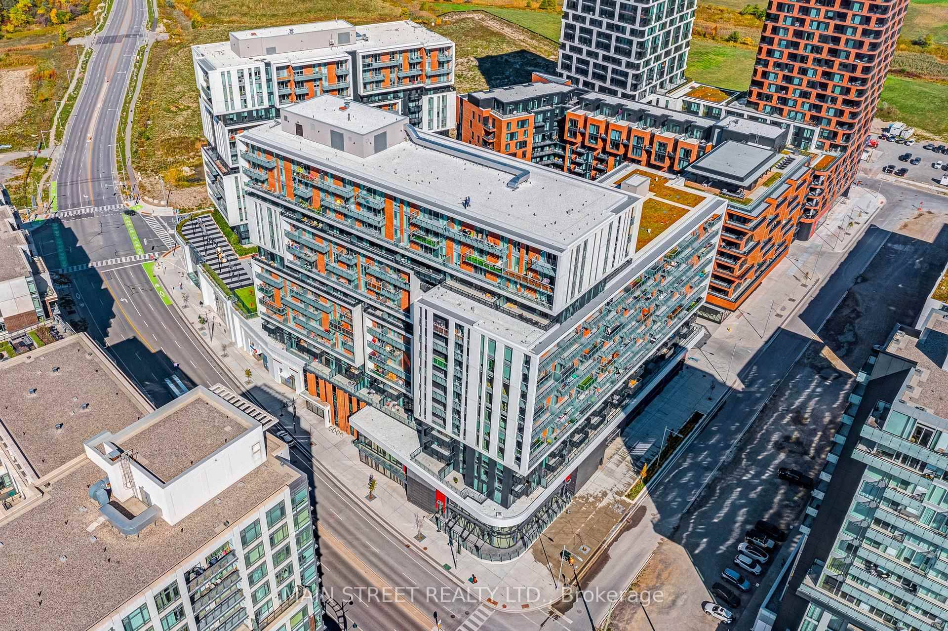 Modern Luxury Living in the Heart of Downtown Markham Experience sophisticated urban living in this beautifully designed 1 1 bedroom suite featuring 2 full bathrooms, soaring 9' ceilings and highly ...