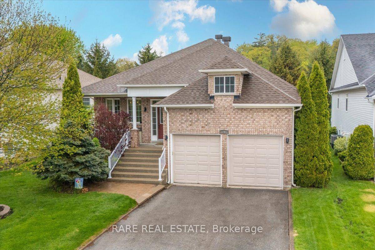 Tucked away in one of Wasaga Beach's quietest pockets, this stunning open concept 2 bedroom bungalow offers the perfect blend of comfort, style, and convenience.