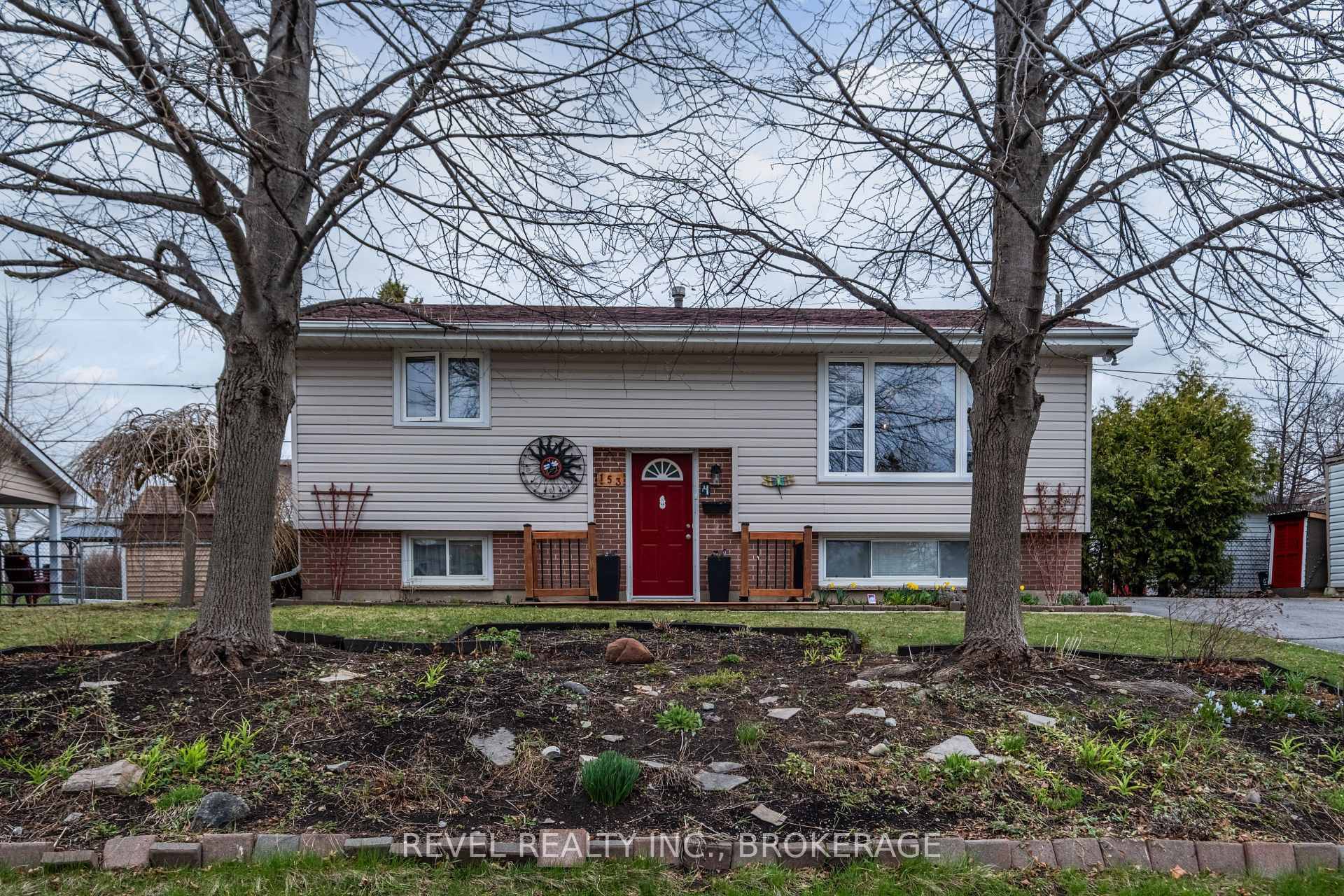 Welcome to 153 Sherwood Avenue.