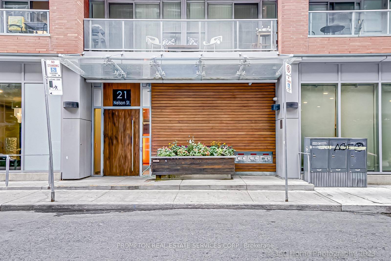 Boutique Luxury Condo, 1 Bedroom Unit Approx.