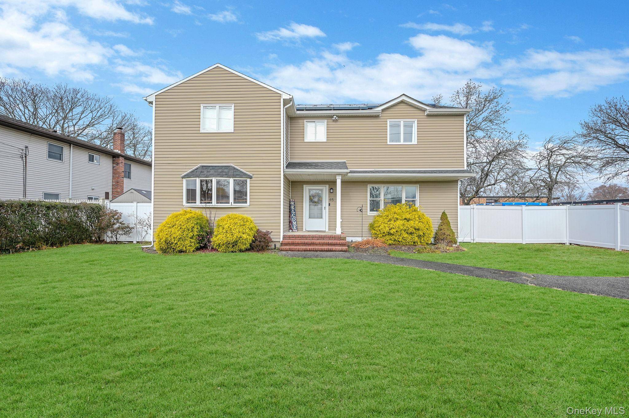 ASSUMABLE 3 MORTGAGE ! Don't miss this stunning 4 bedroom Colonial with an open floor plan and financed Solar Panels !