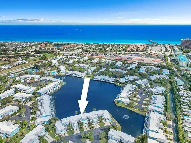 Your Tropical Paradise Awaits !