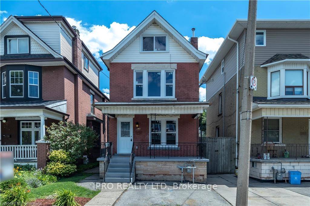 Charming amp ; Fully Renovated Century Home in Prime Crown Point !
