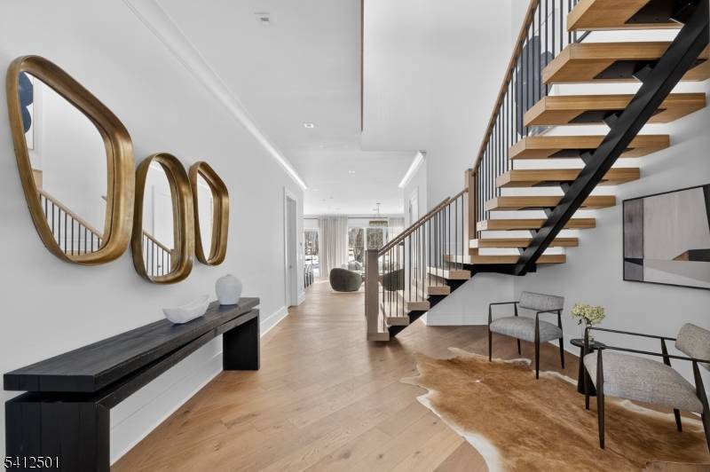 Paris Ave Rockleigh Boro New Jersey Single-Family