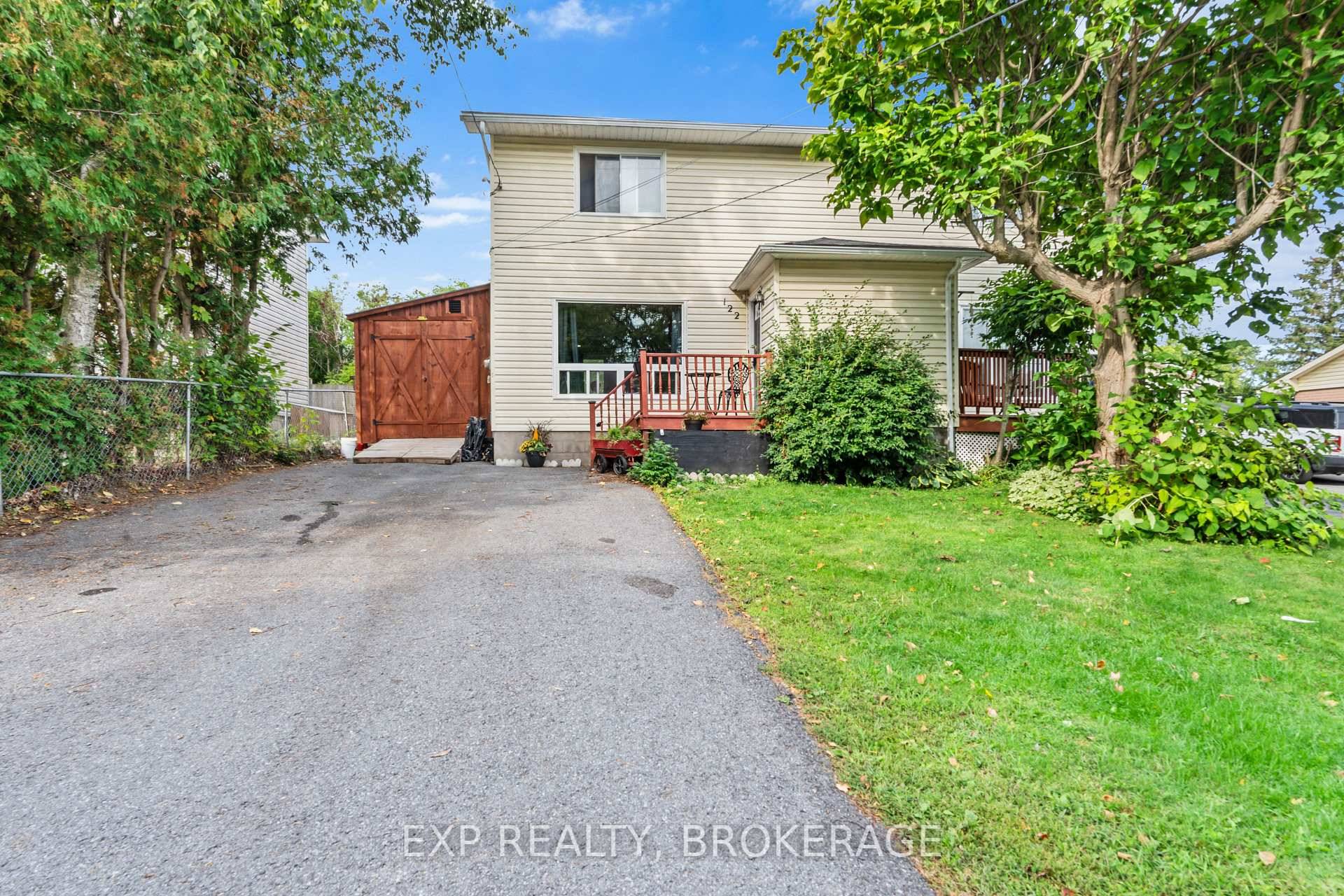Welcome to 122 Birch Street, a charming 2 bedroom, 2 bathroom home tucked away on a quiet street in Gananoque.