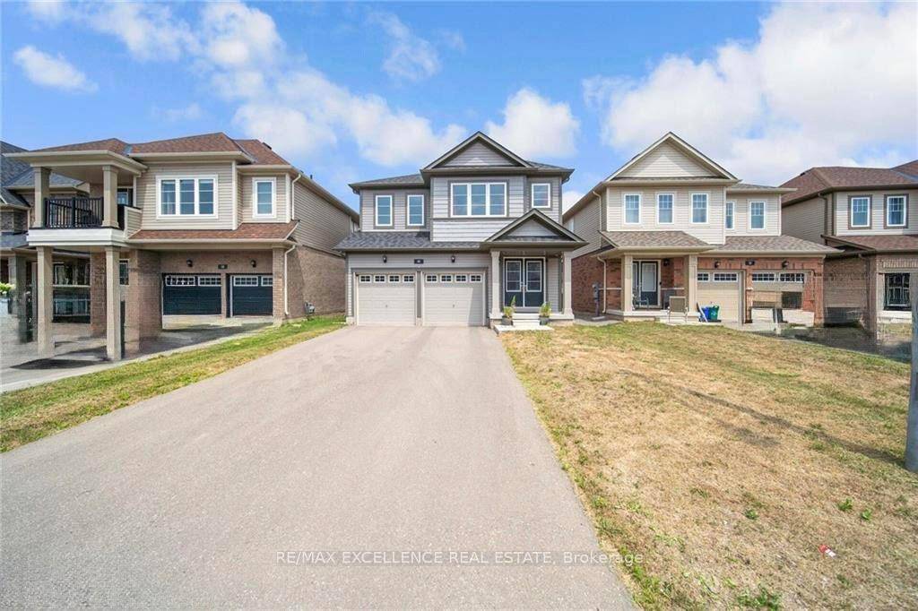 Welcome to 44 Cottonwood Crescent, located in the peaceful Dain City neighborhood of Welland, where modern elegance meets everyday comfort.