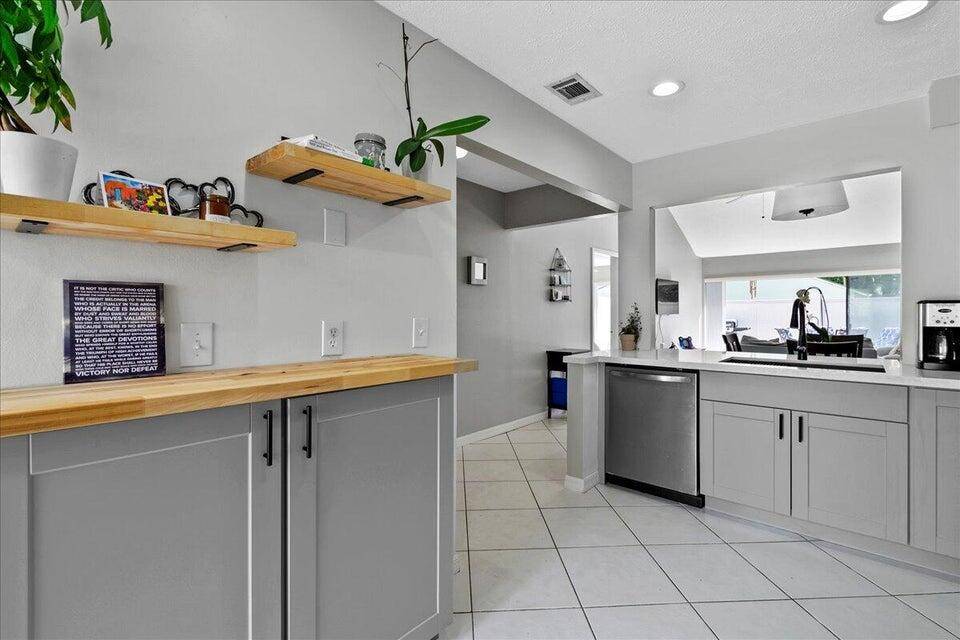 Fully furnished seasonal rental !