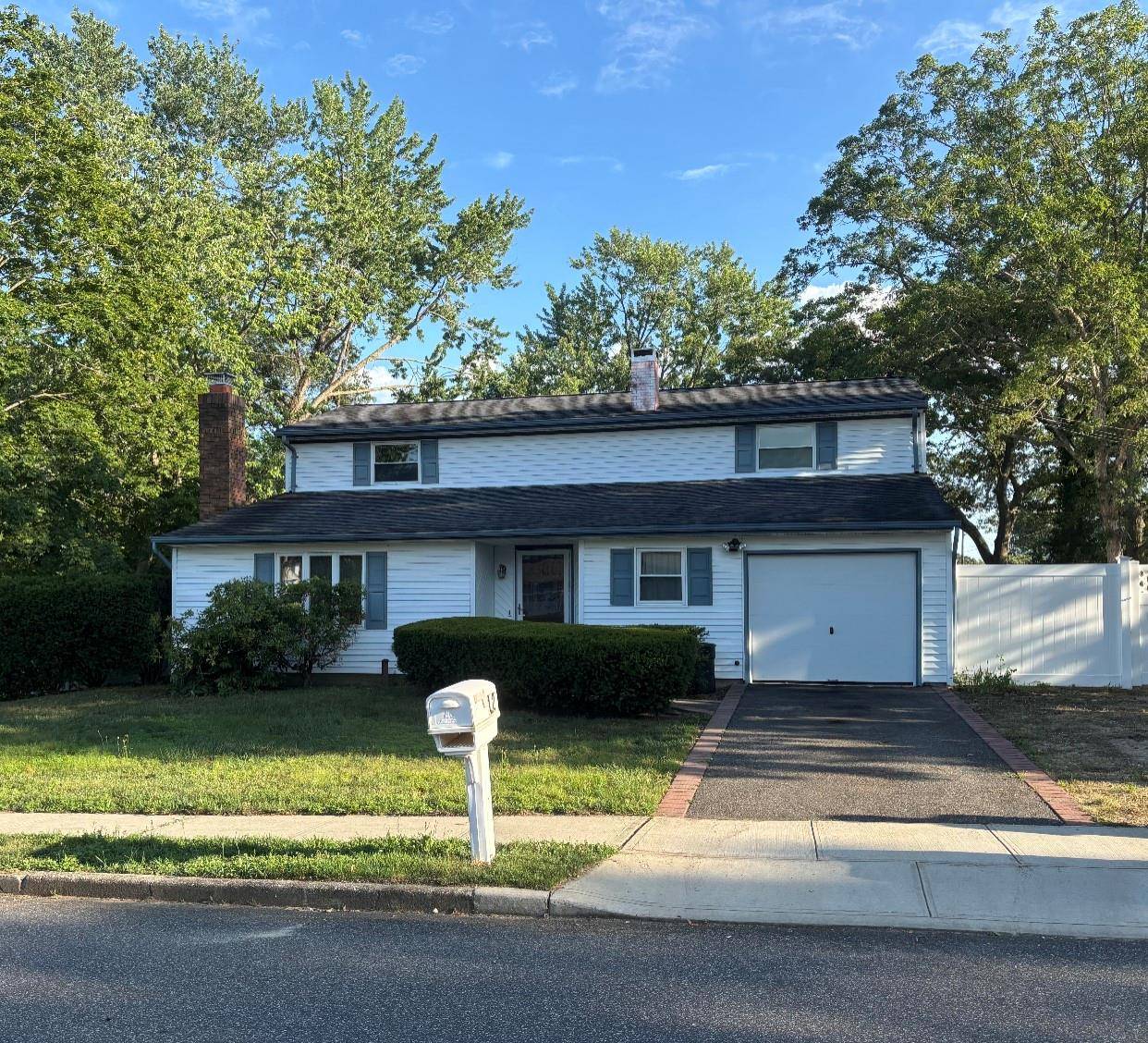 PRICE DROP, MOTIVATED SELLER, BRING YOUR BUYERS Large Center Hall Colonial with over 2, 000 sq.
