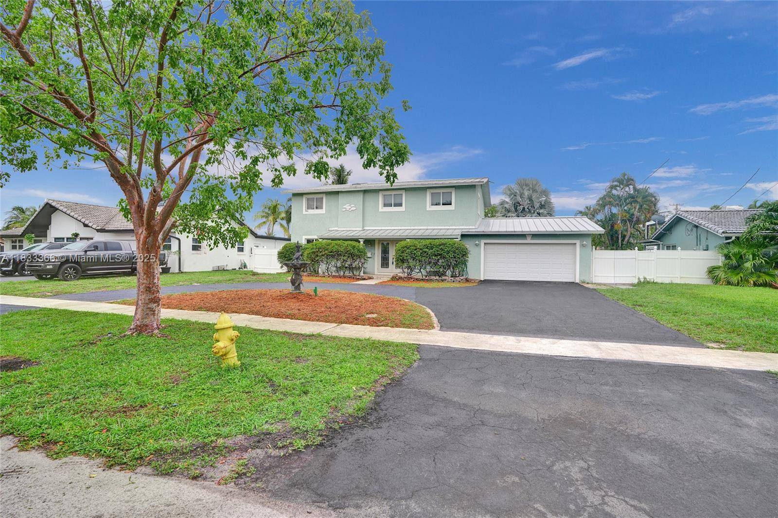 OCEAN ACCESS. Waterfront Living in Plantation Isles !