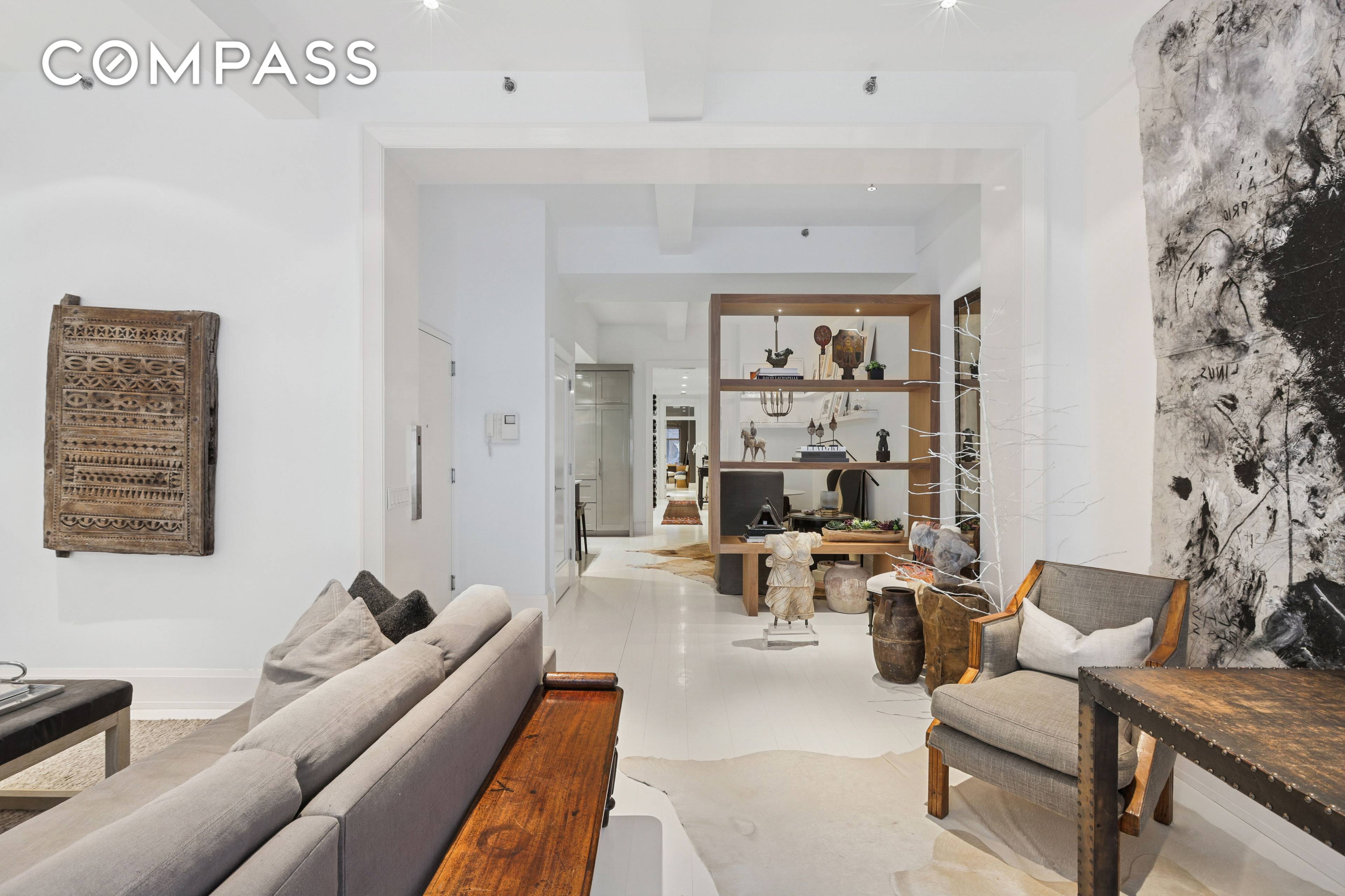 Welcome to luxurious living at 31 E 28th St, a beautifully renovated condo situated in the heart of Manhattan.