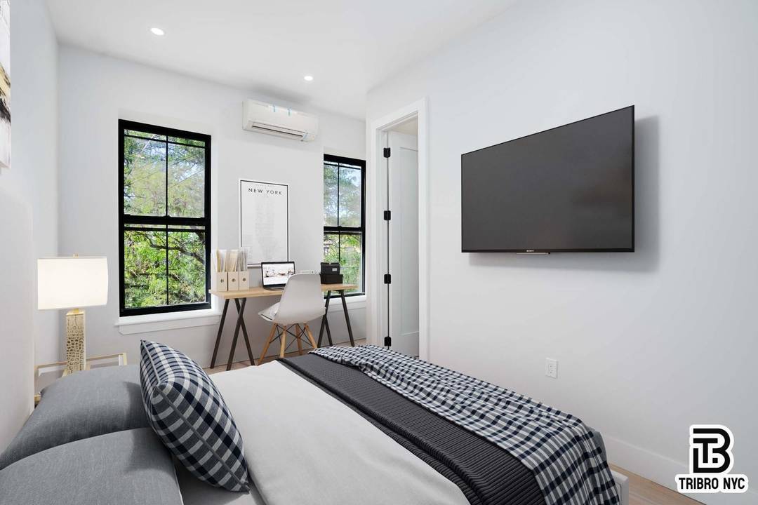 Stunning 3BR 3BA in Brand New Building Prime Ridgewood Location !