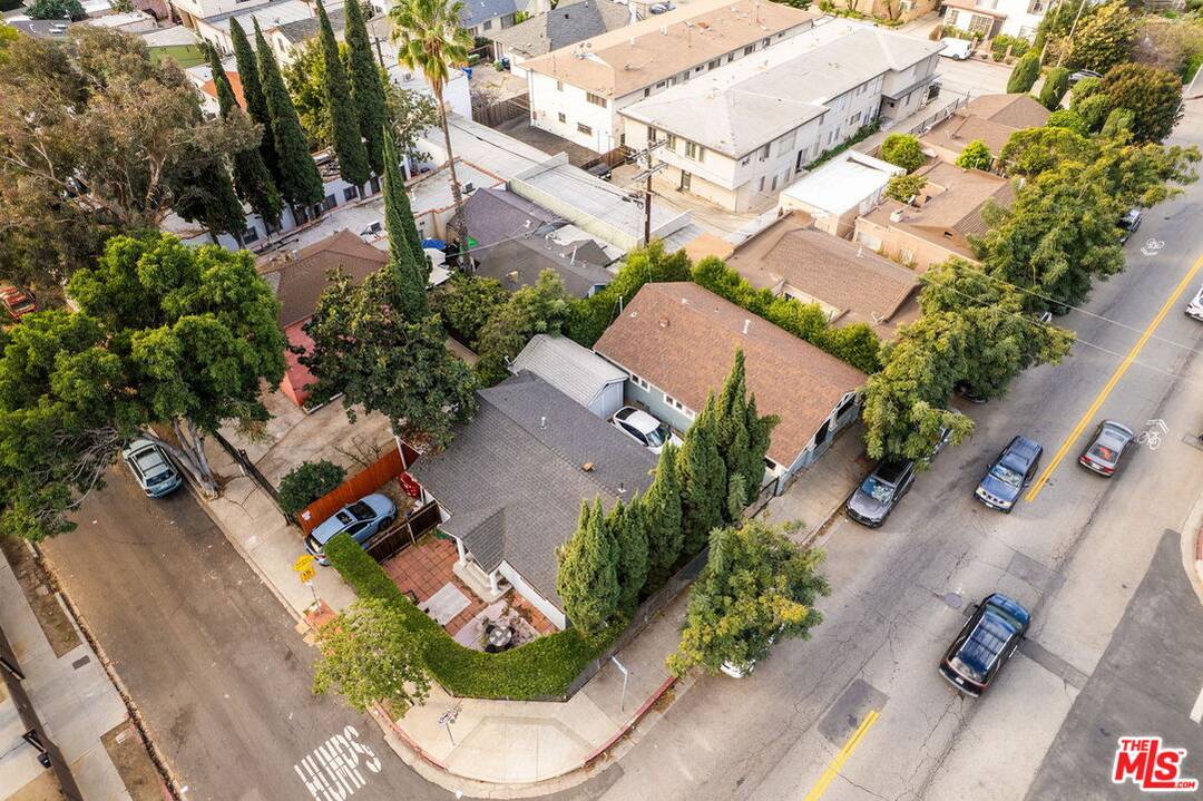 1259 N Citrus Ave 5BR Hancock Park La