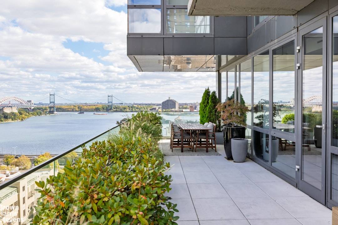 The moment you enter this full floor 3 bed, 3 bath condo residence, you'll be blown away by the scale of the living room, by the two large terraces, and ...