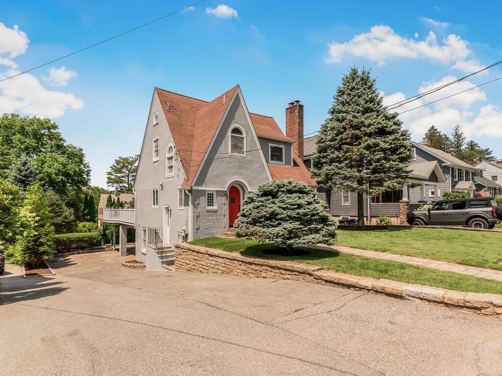 Welcome to 52 Marion Ave, Mt Kisco, NY.