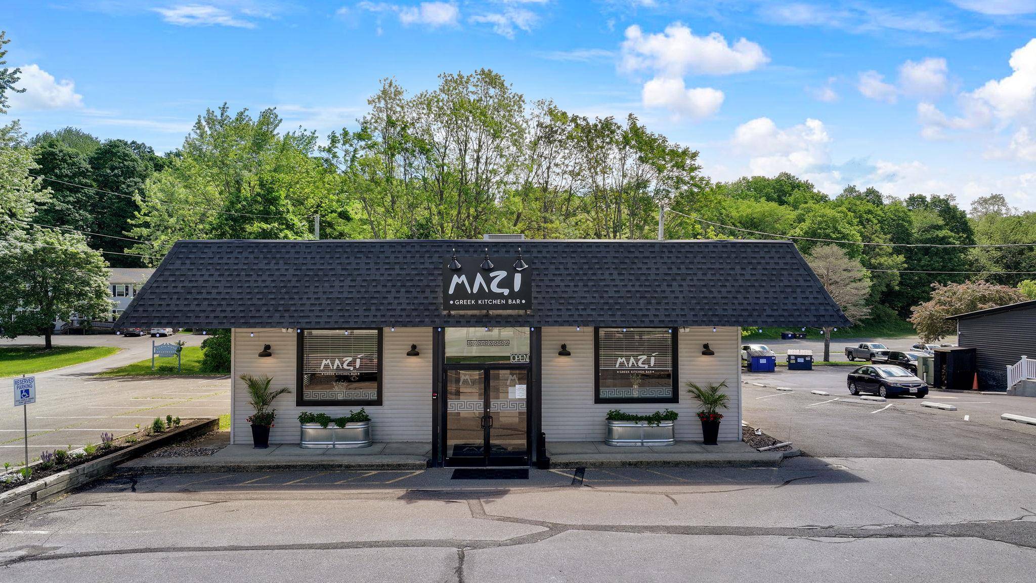 Prime Turnkey Restaurant Opportunity with Recent Renovations Rooftop Dining Potential in the heart of Red Hook, one of the Hudson Valley s most charming and vibrant communities.