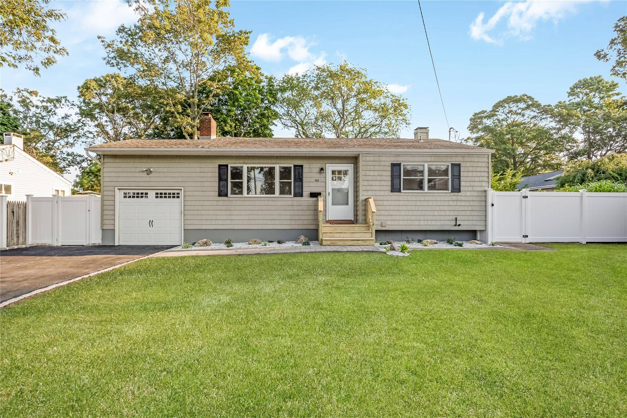 Welcome to this fully upgraded and move in ready home, where modern comfort meets timeless design !