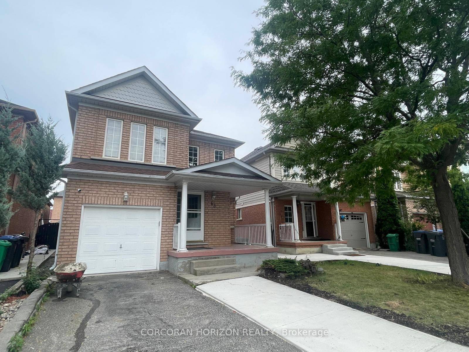 Welcome to 63 Heartleaf Crescent in Brampton !