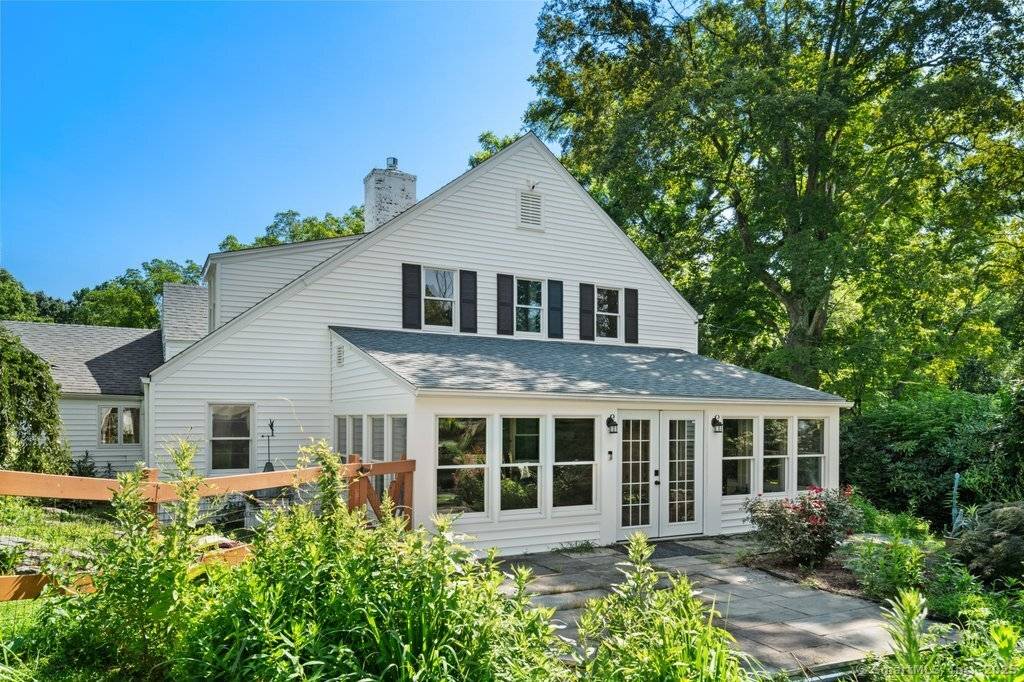 Discover an extraordinary and unique rental opportunity in the heart of Brookfield.