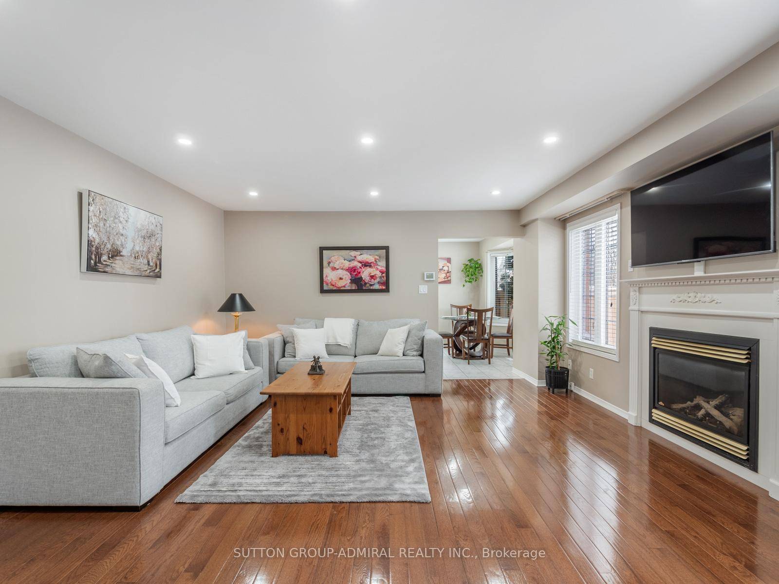 Meticulously maintained 3 bed, 4 bath family home commands a stunning 37.