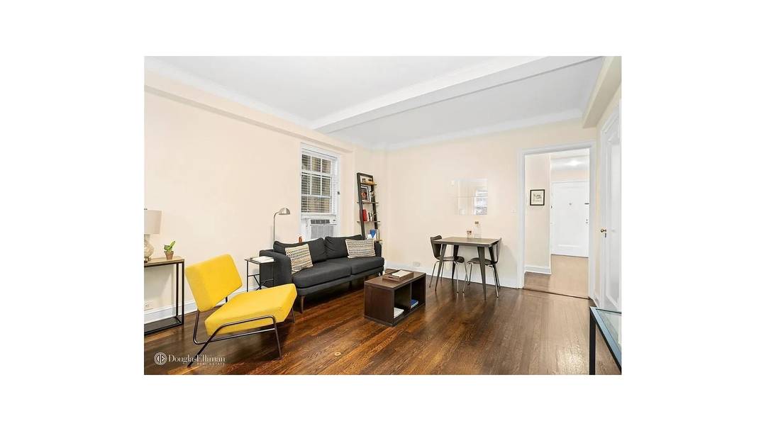 North facing prewar studio in Lenox Hill available.