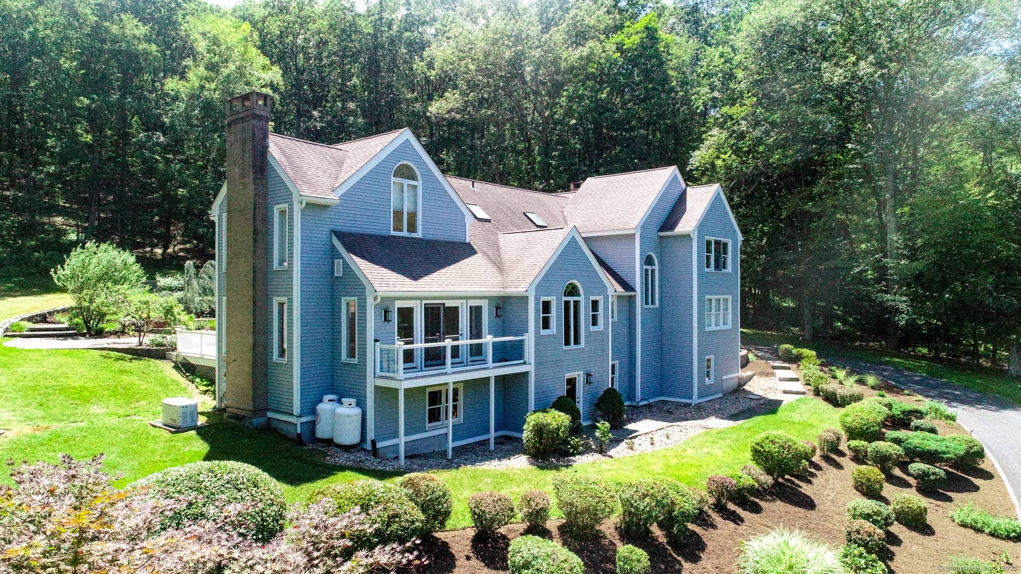This spacious 5 bedroom, 3.