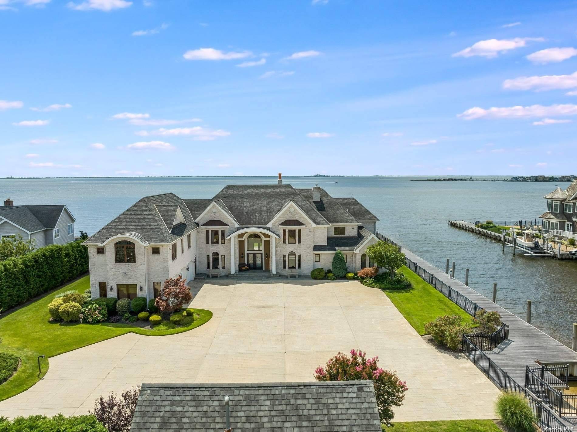 Relax, you don't have to travel all the way to the Hamptons to live the good life, your beachfront paradise is conveniently located right in West Islip !
