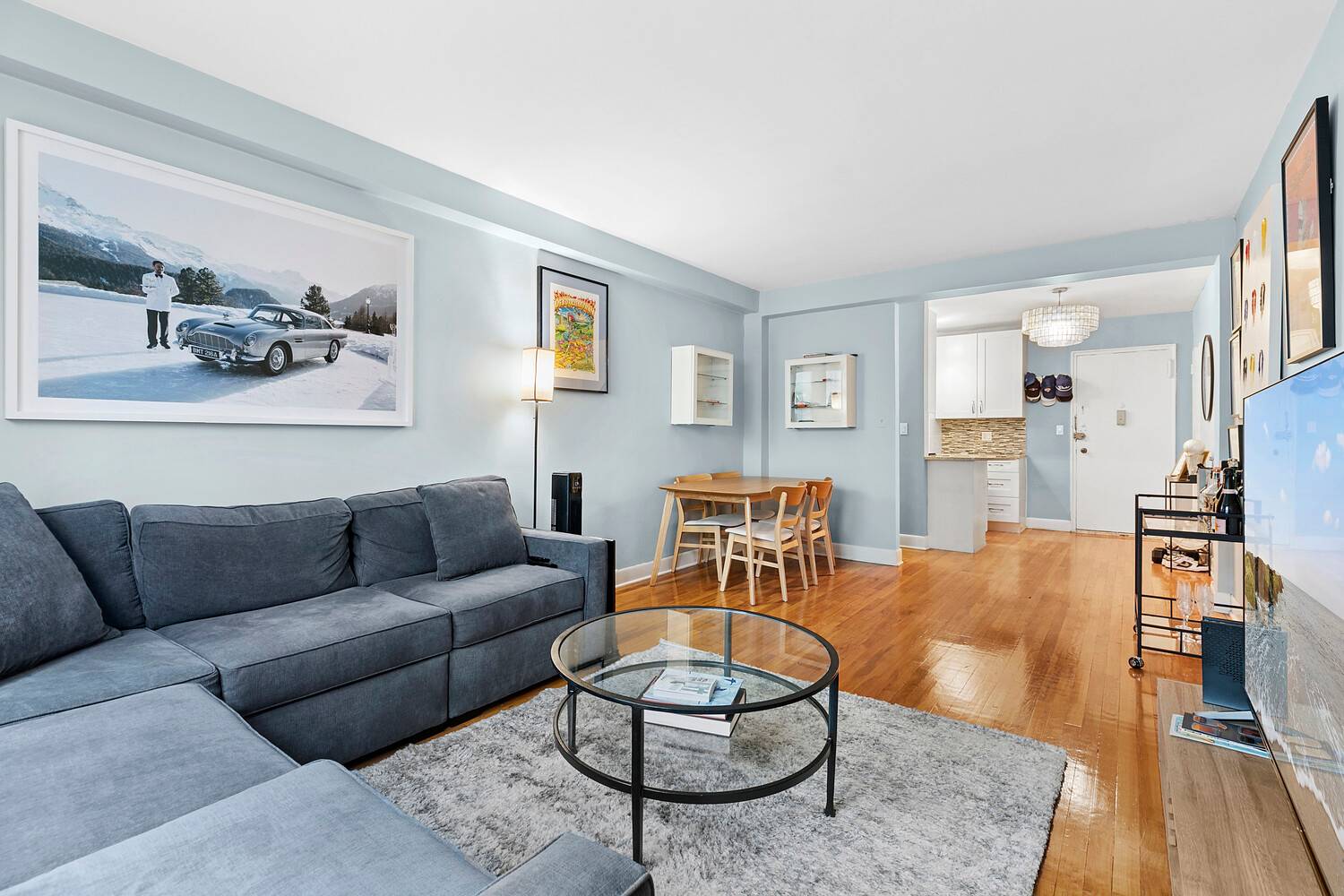 An excellent opportunity to purchase a renovated Gramercy co op, on a beautiful, quiet, tree lined street.
