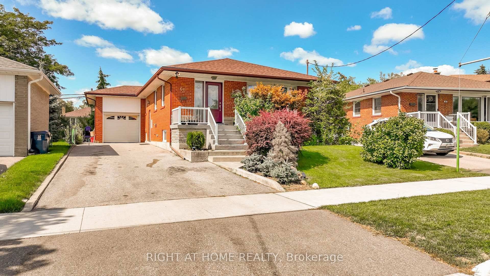 Beautiful Bungalow In The Heart Of Etobicoke !