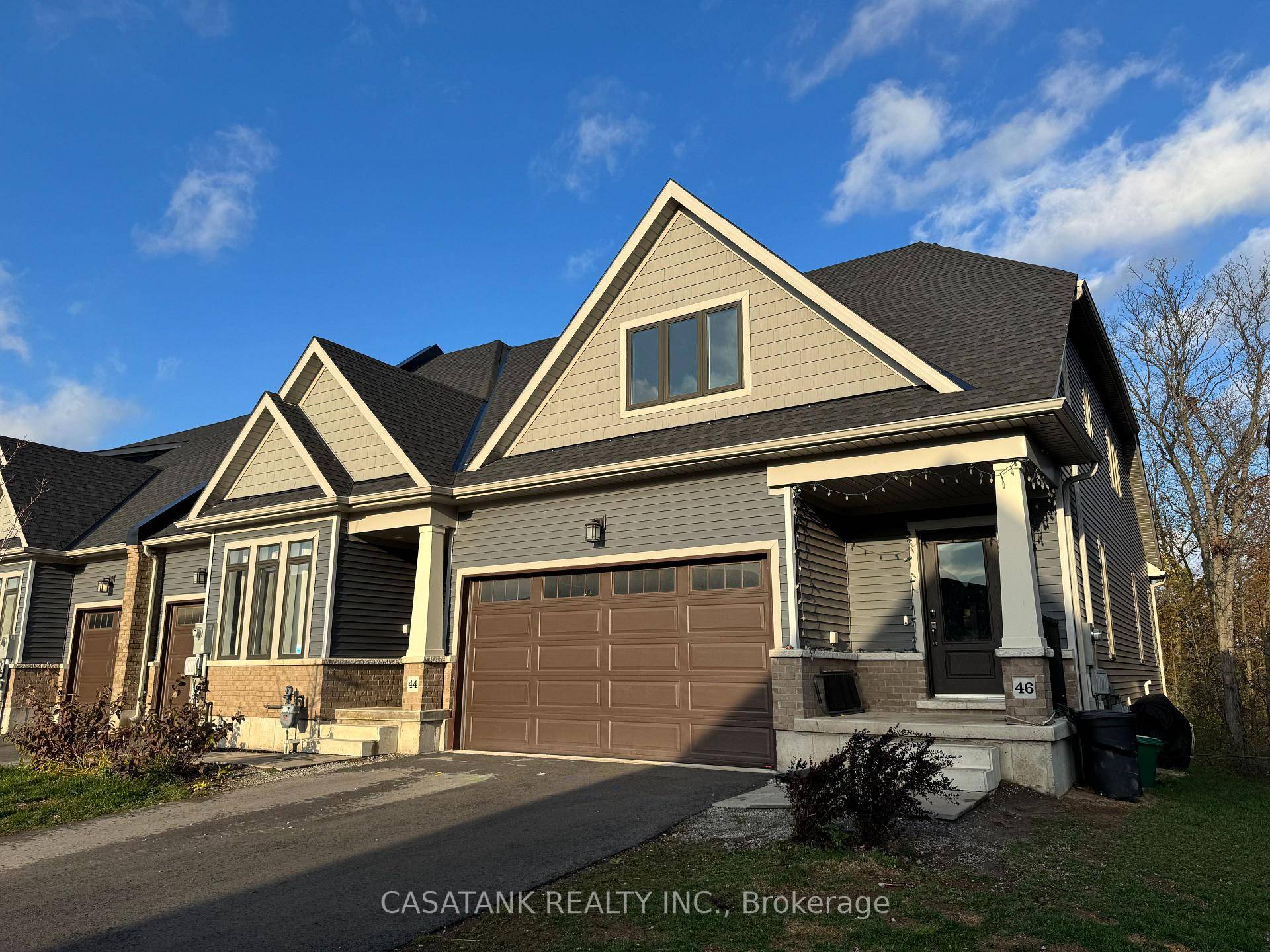 Welcome to Trailside, A Rare Ravine Backing End Unit !