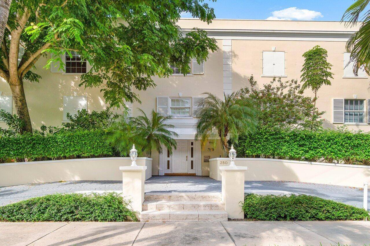 Spacious IN TOWN 3 bedroom 2 bath unit in the heart of Palm Beach with a private, oversized two car garage and large storage room.