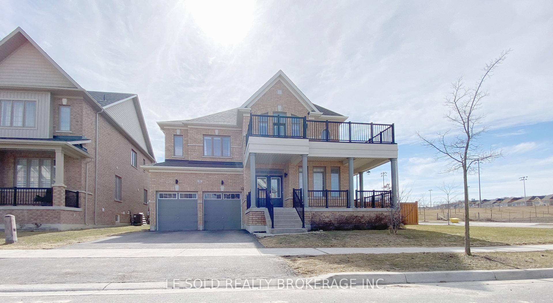 Excellent 2 storey detached house located in the uprising community of Holland Landing.