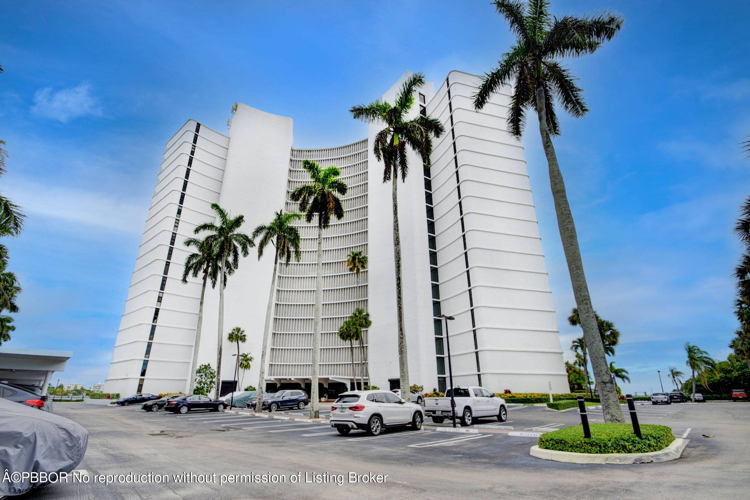 The Trianon Condominium is a famous landmark luxury waterfront property now referred to as the '' NEW PALM BEACH'' in a triangle of the most valuable new condos, The Bristol, ...