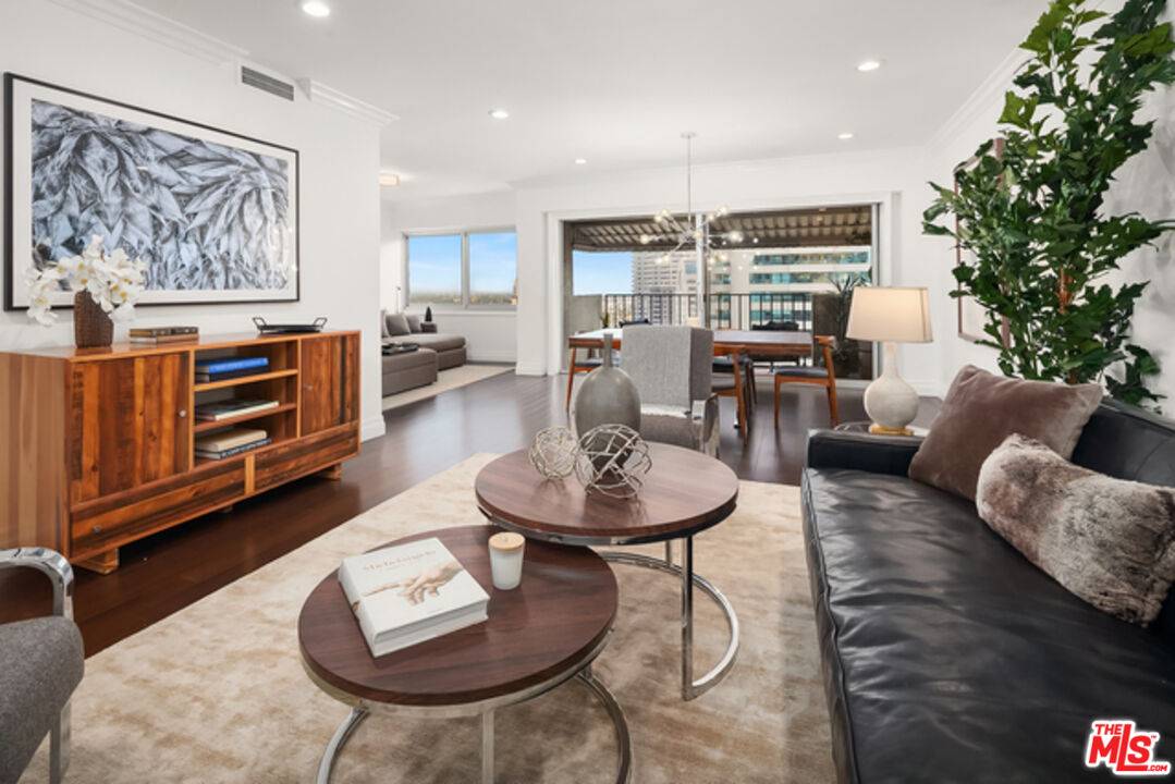10450   Wilshire Blvd 1BR Westwood La