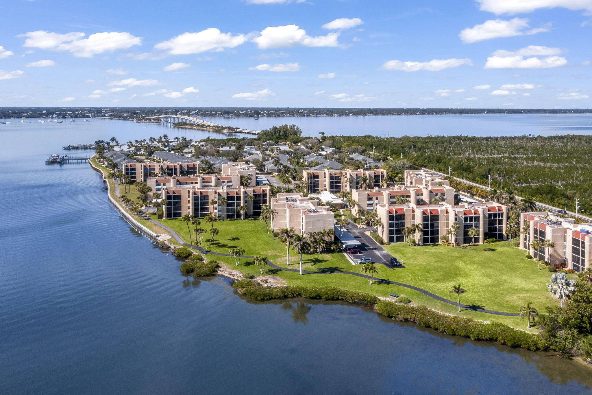 This stunning 2 bed, 2 bath riverfront condo offers panoramic views of the Indian River.