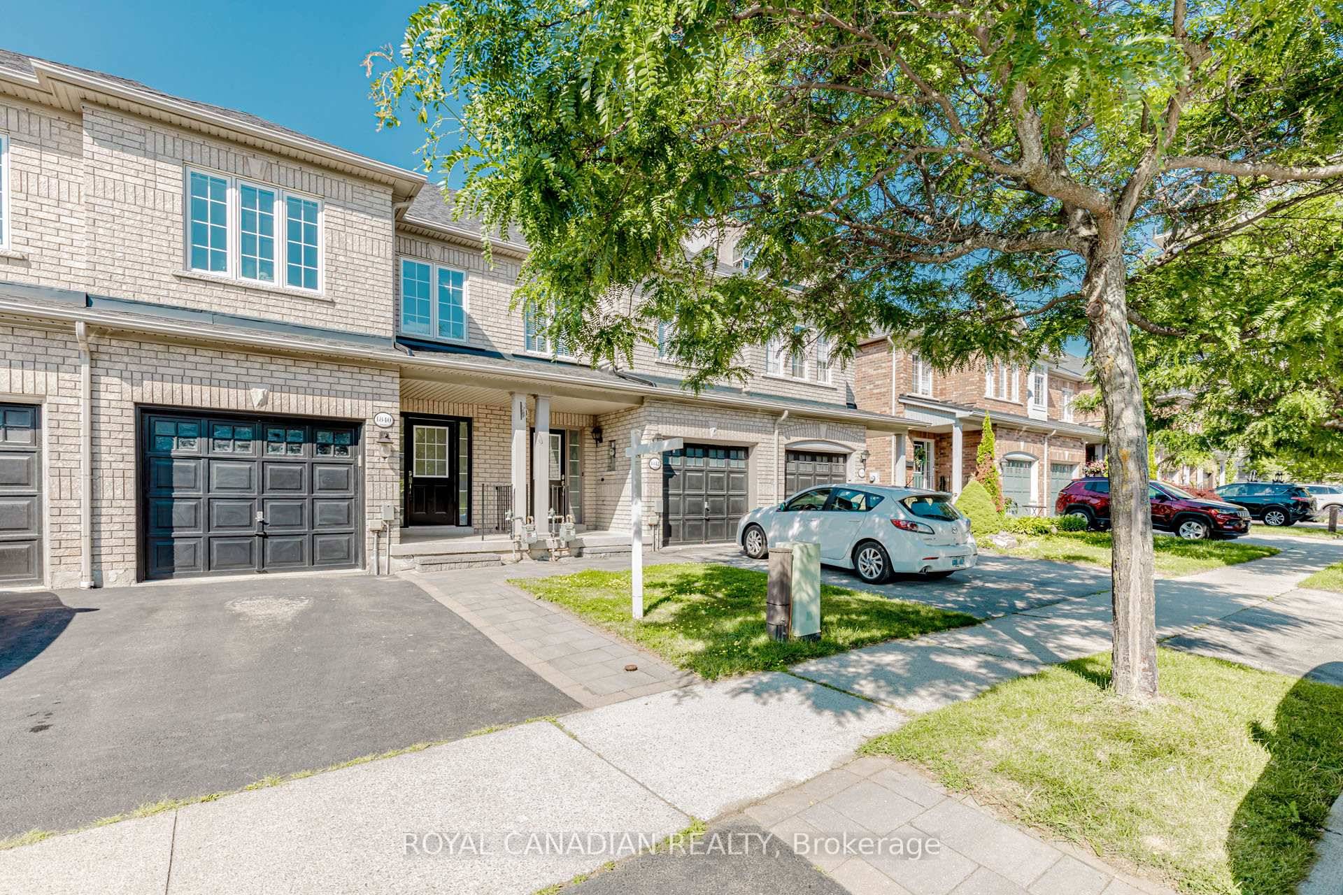 Stunning freehold townhome offering 1, 775 sq.
