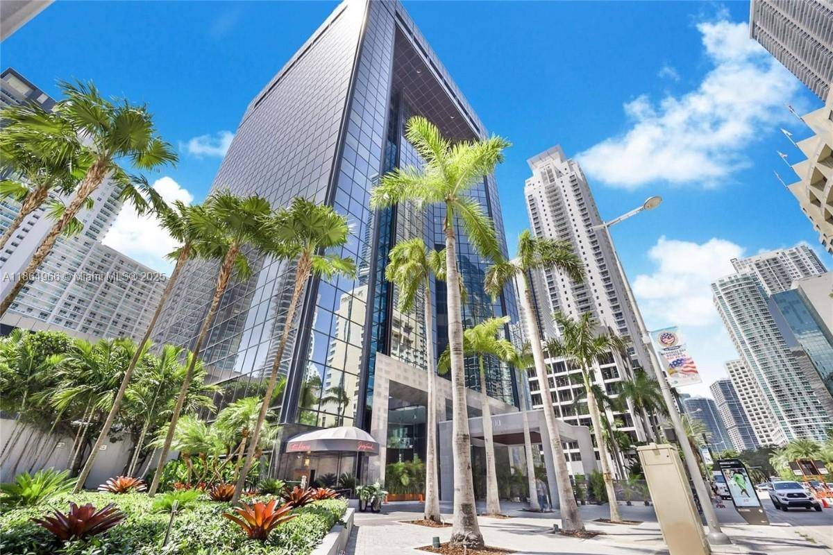 Positioned at one of the Miami s most prominent intersections, the property features seven private offices, a meeting room, open workstation area, break room, and IT storage space, designed for ...