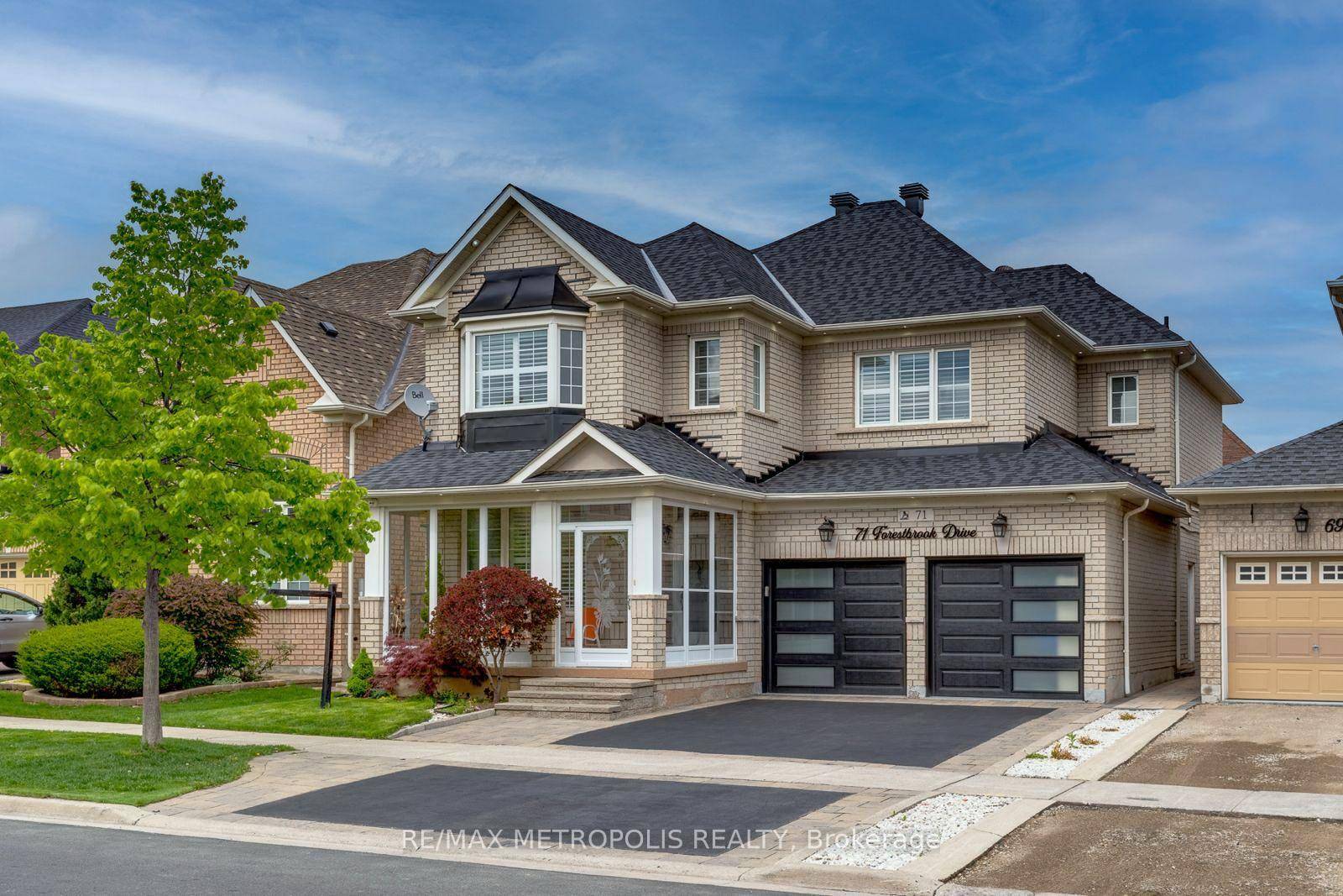 Newly Upgraded Detached Home in Desirable Boxgrove, Markham !